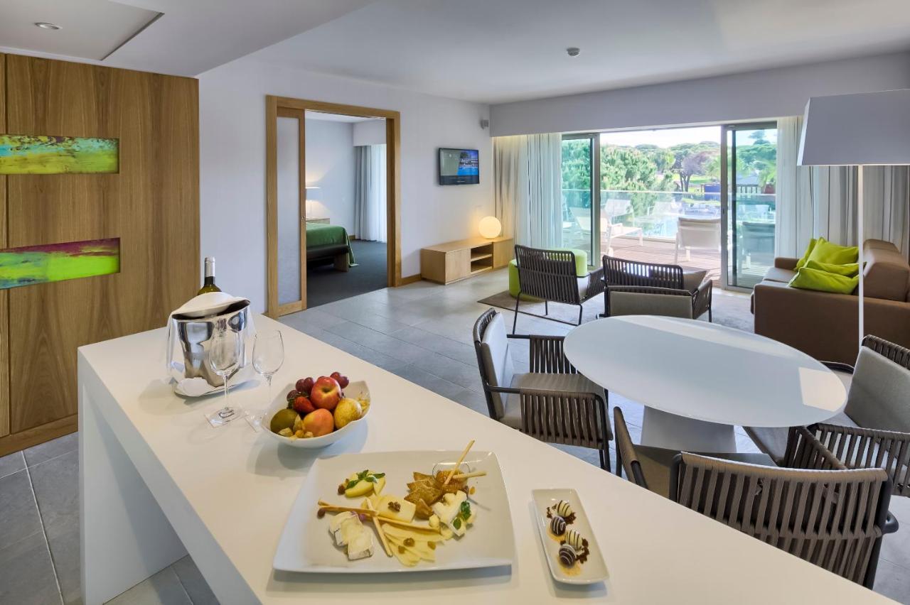 阿尔加维史诗萨纳酒店 阿尔布费拉 外观 照片 A suite at the hotel