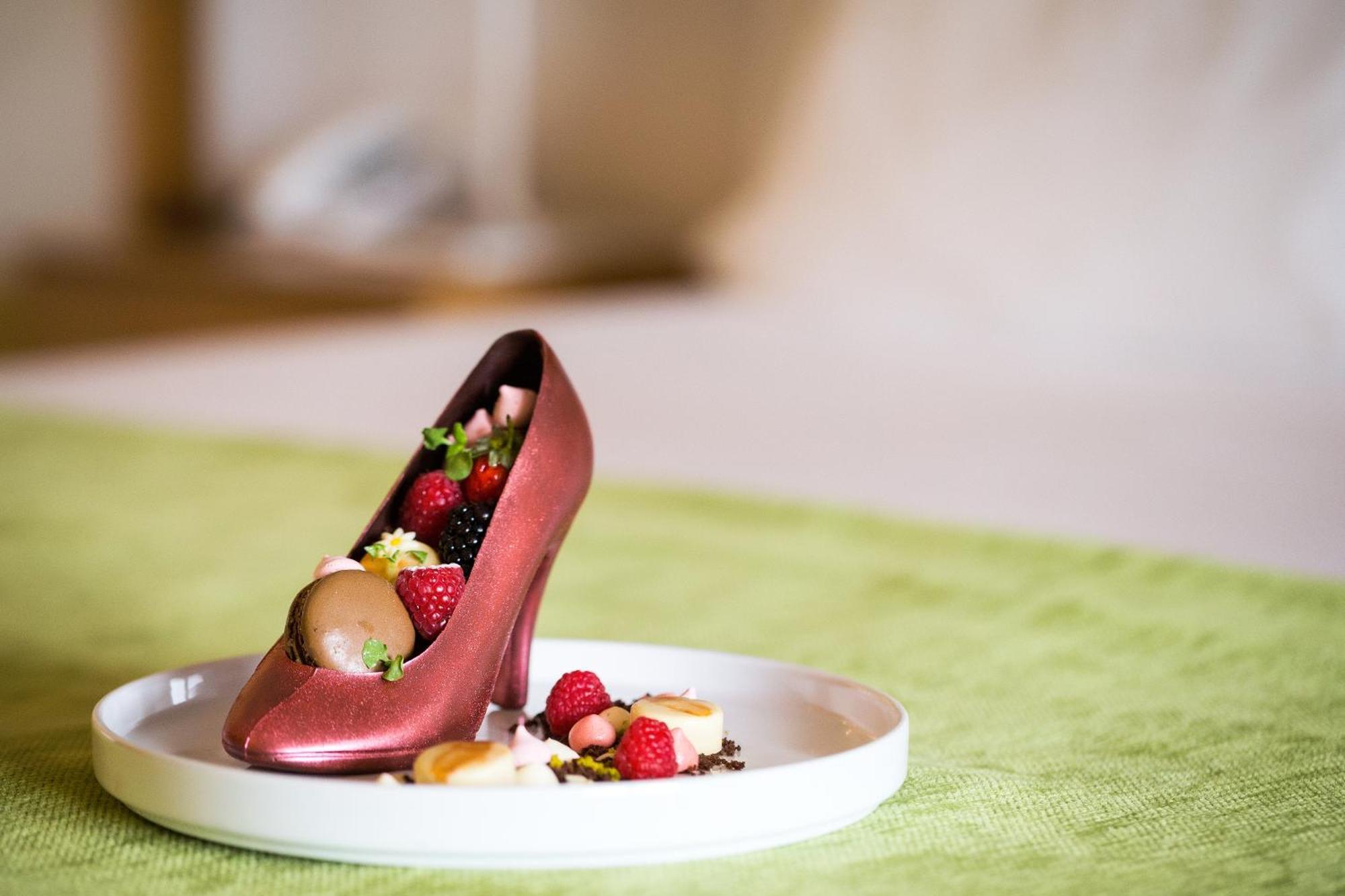 阿尔加维史诗萨纳酒店 阿尔布费拉 外观 照片 A chocolate shoe