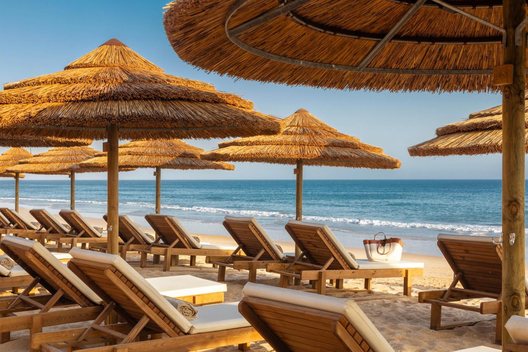 阿尔加维史诗萨纳酒店 阿尔布费拉 外观 照片 Beach at the Four Seasons Resort